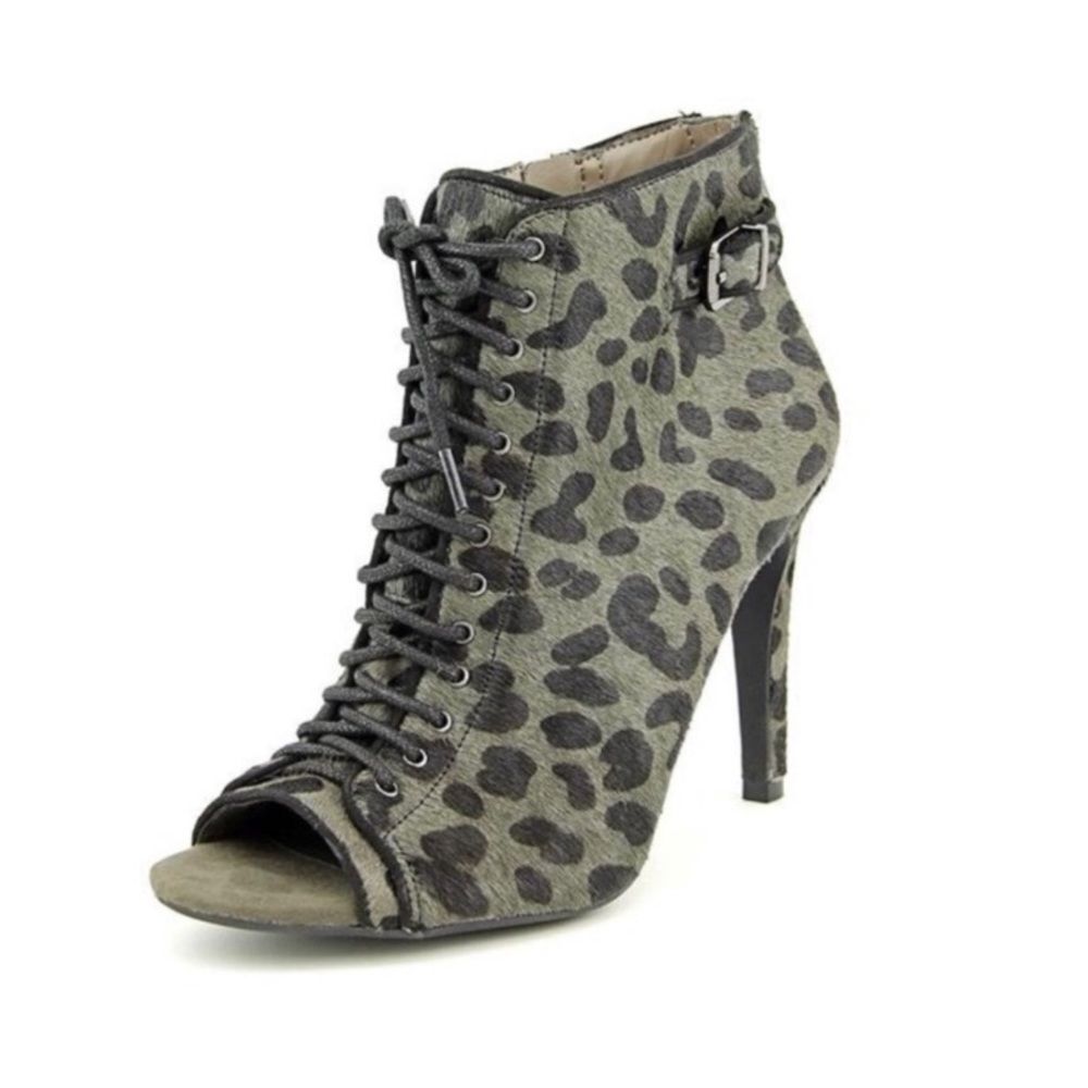 Jessica Simpson Womens Size 8 Grey Leopard Print Peep Toe Erlene Ankle B…